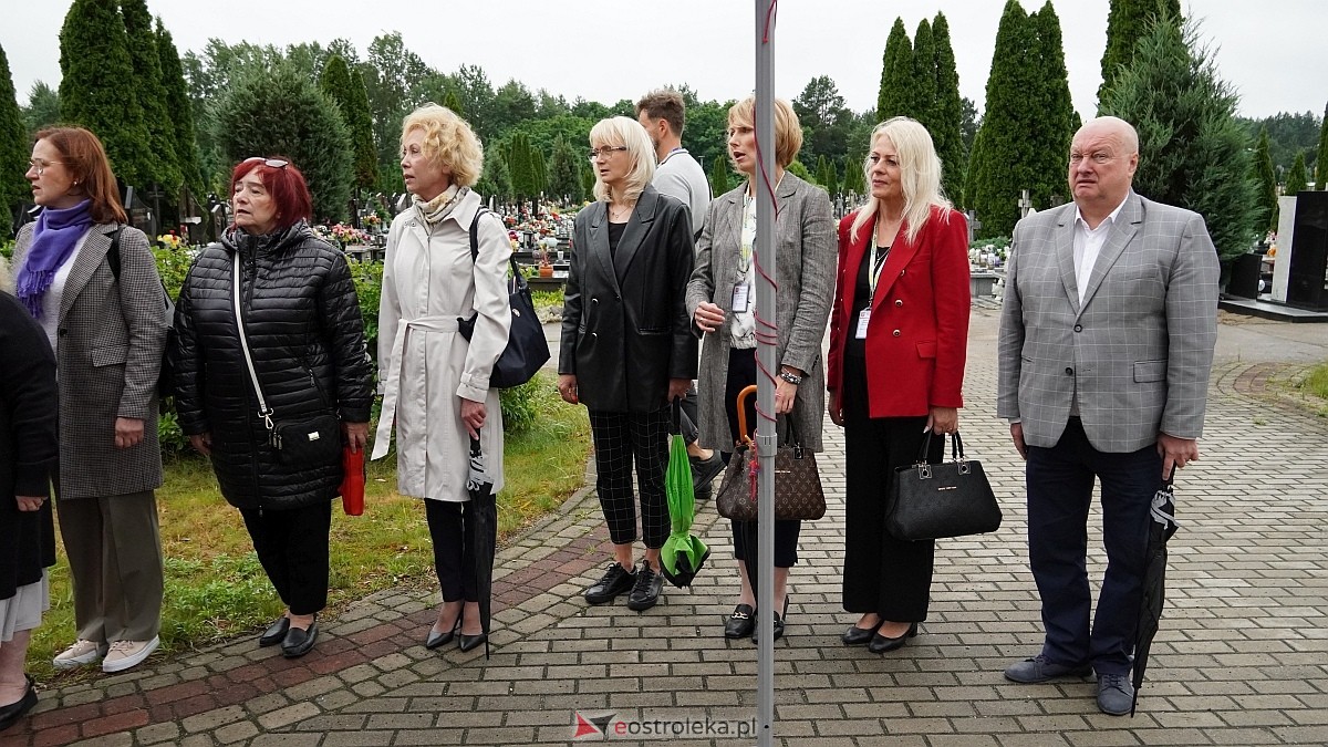 Miejskie obchody Dnia Pamięci o Polakach – Ofiarach Ludobójstwa dokonanego przez OUN i UPA [11.07.2025] - zdjęcie #75 - eOstroleka.pl