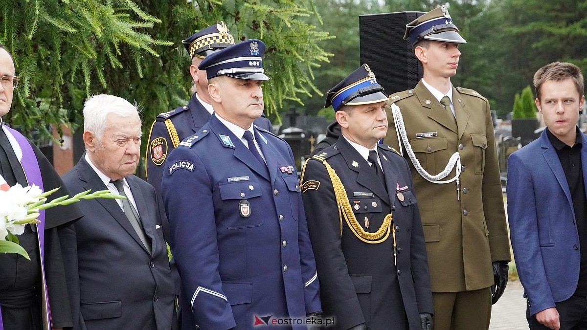 Miejskie obchody Dnia Pamięci o Polakach – Ofiarach Ludobójstwa dokonanego przez OUN i UPA [11.07.2025] - zdjęcie #48 - eOstroleka.pl