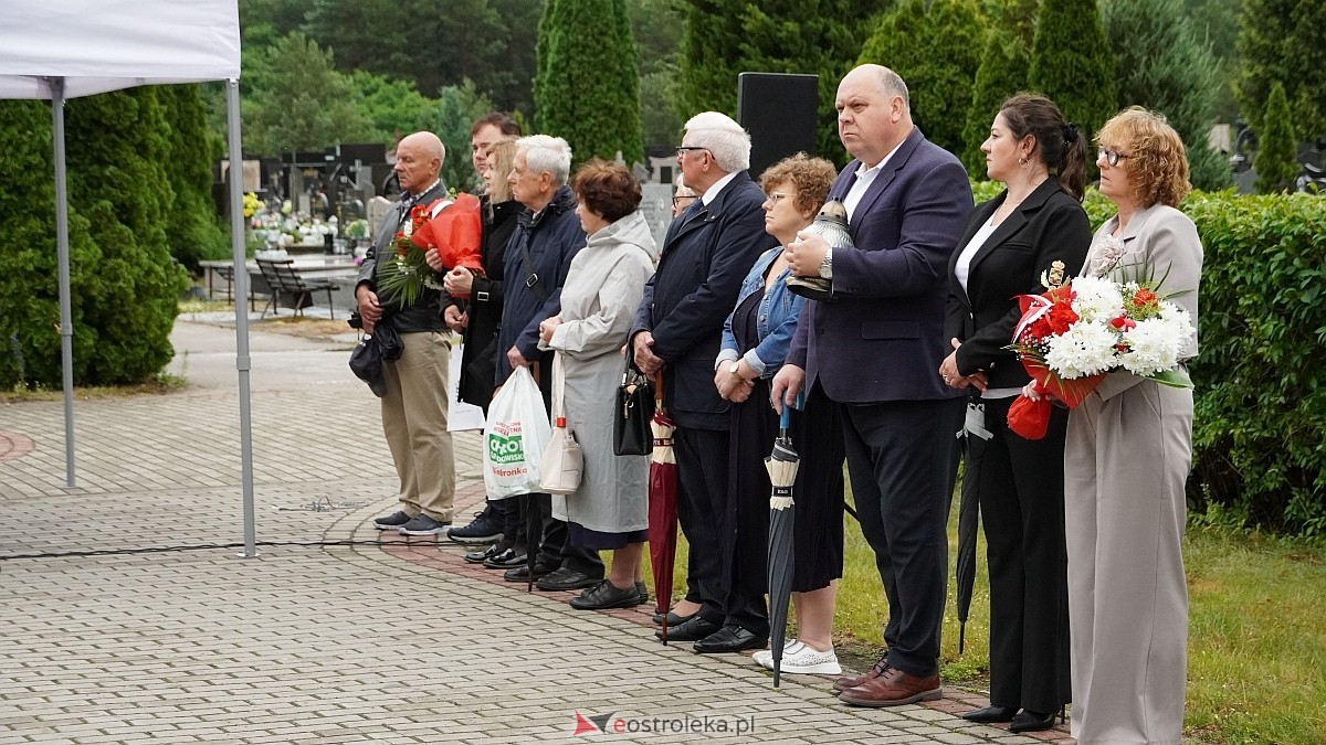 Miejskie obchody Dnia Pamięci o Polakach – Ofiarach Ludobójstwa dokonanego przez OUN i UPA [11.07.2025] - zdjęcie #25 - eOstroleka.pl