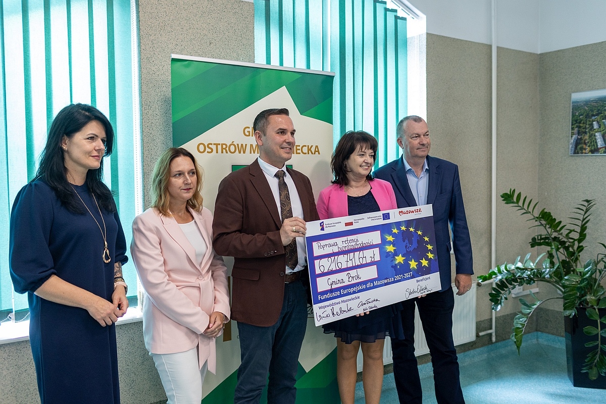 Podpisanie umów FEM dla regionu ostrołęckiego [10.07.2025] - zdjęcie #5 - eOstroleka.pl