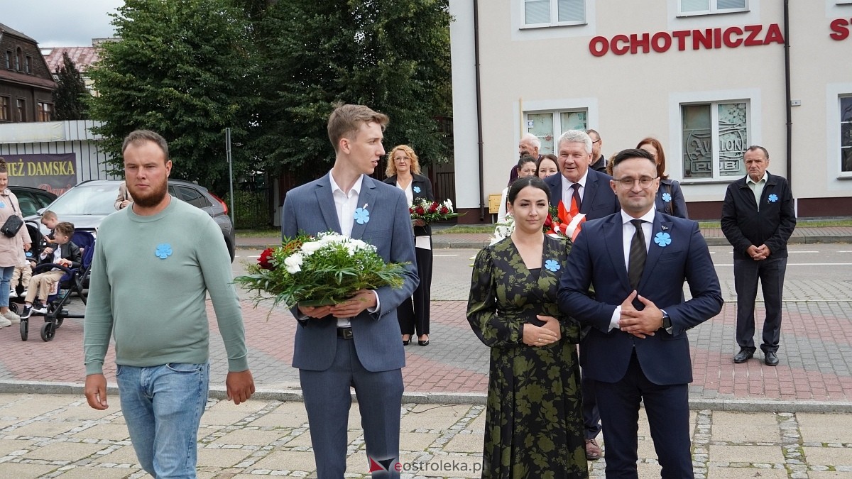 Obchody upamiętniające ofiary rzezi wołyńskiej [12.07.2025] - zdjęcie #29 - eOstroleka.pl
