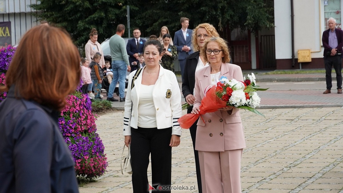 Obchody upamiętniające ofiary rzezi wołyńskiej [12.07.2025] - zdjęcie #12 - eOstroleka.pl