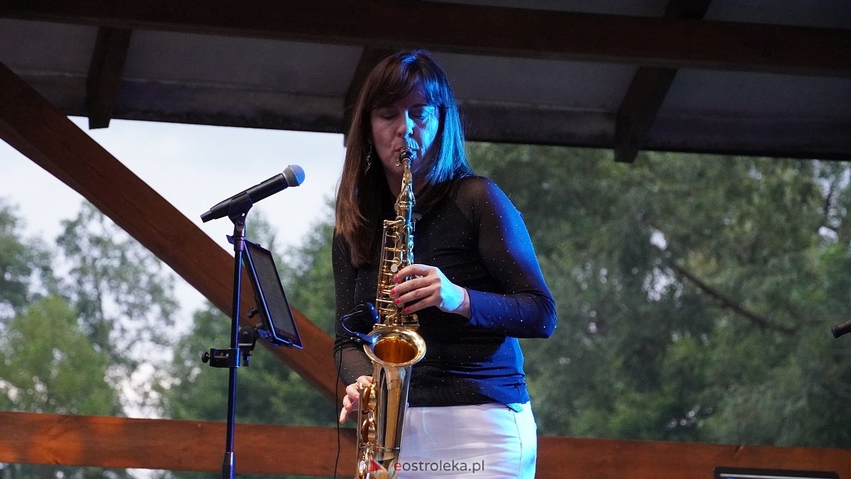 Zabawa pod gwiazdami w Święto Folkloru Kurpiowskiego [12.07.2025] - zdjęcie #81 - eOstroleka.pl