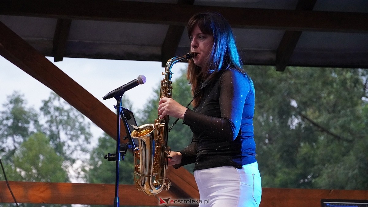 Zabawa pod gwiazdami w Święto Folkloru Kurpiowskiego [12.07.2025] - zdjęcie #80 - eOstroleka.pl