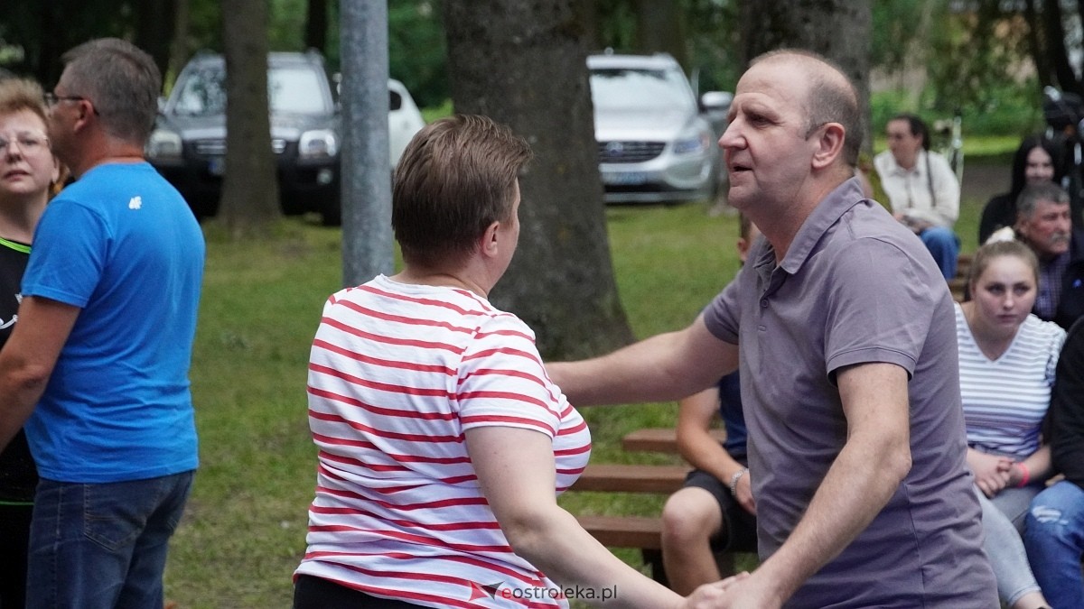 Zabawa pod gwiazdami w Święto Folkloru Kurpiowskiego [12.07.2025] - zdjęcie #72 - eOstroleka.pl