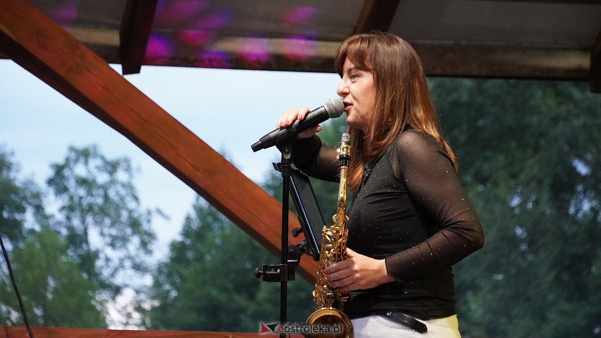 Zabawa pod gwiazdami w Święto Folkloru Kurpiowskiego [12.07.2025] - zdjęcie #60 - eOstroleka.pl