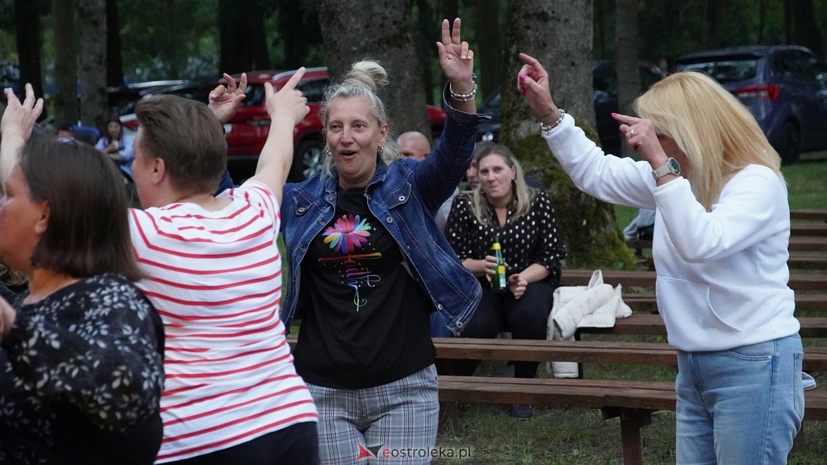 Zabawa pod gwiazdami w Święto Folkloru Kurpiowskiego [12.07.2025] - zdjęcie #44 - eOstroleka.pl