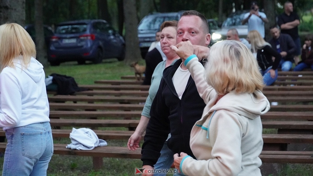 Zabawa pod gwiazdami w Święto Folkloru Kurpiowskiego [12.07.2025] - zdjęcie #43 - eOstroleka.pl