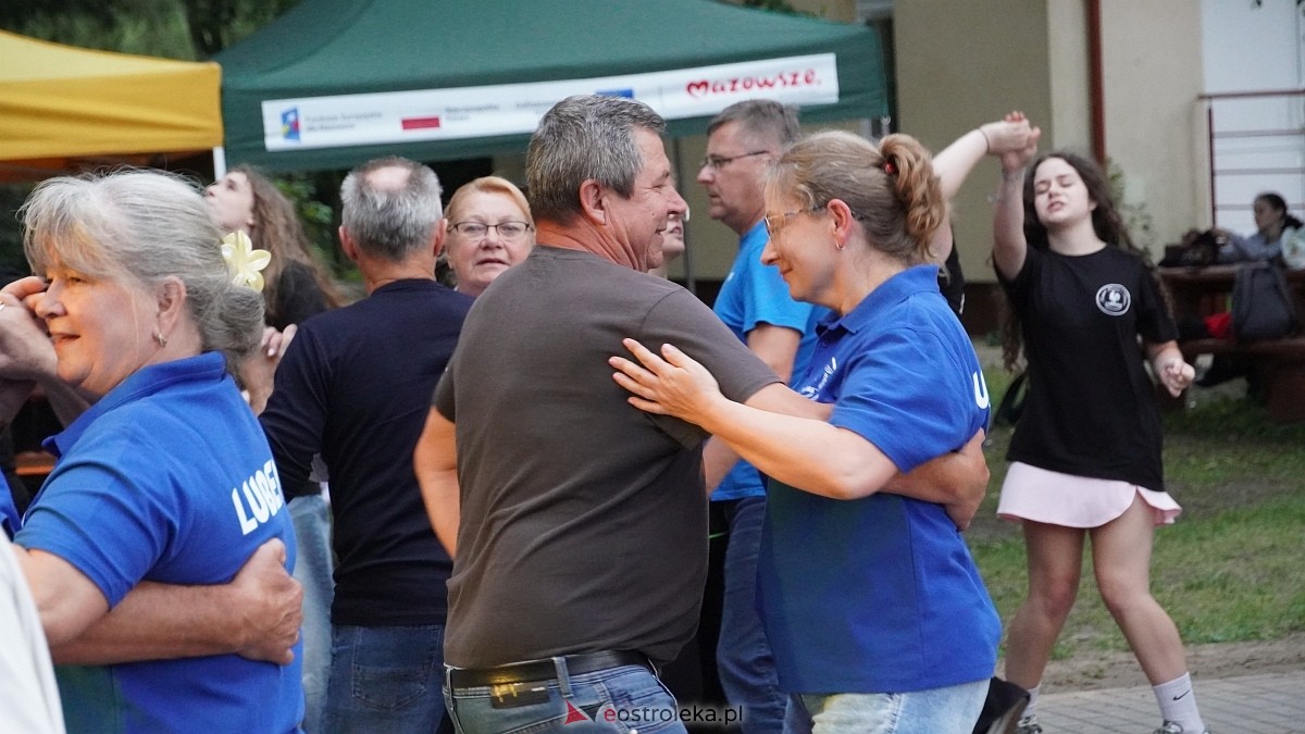 Zabawa pod gwiazdami w Święto Folkloru Kurpiowskiego [12.07.2025] - zdjęcie #33 - eOstroleka.pl