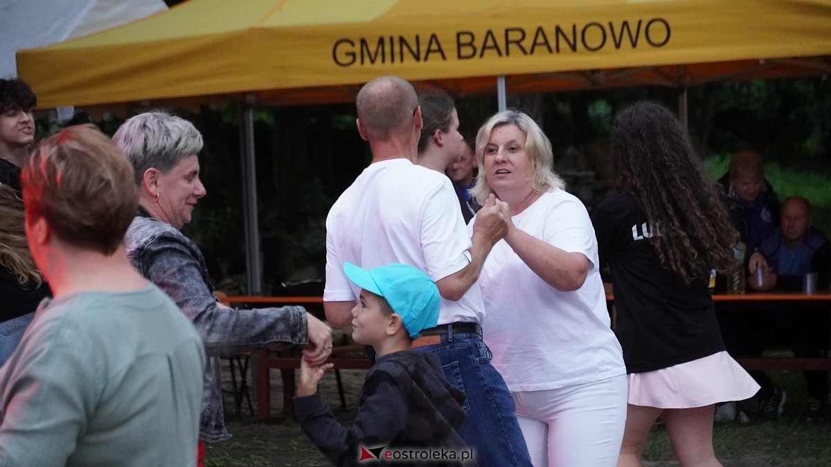 Zabawa pod gwiazdami w Święto Folkloru Kurpiowskiego [12.07.2025] - zdjęcie #25 - eOstroleka.pl