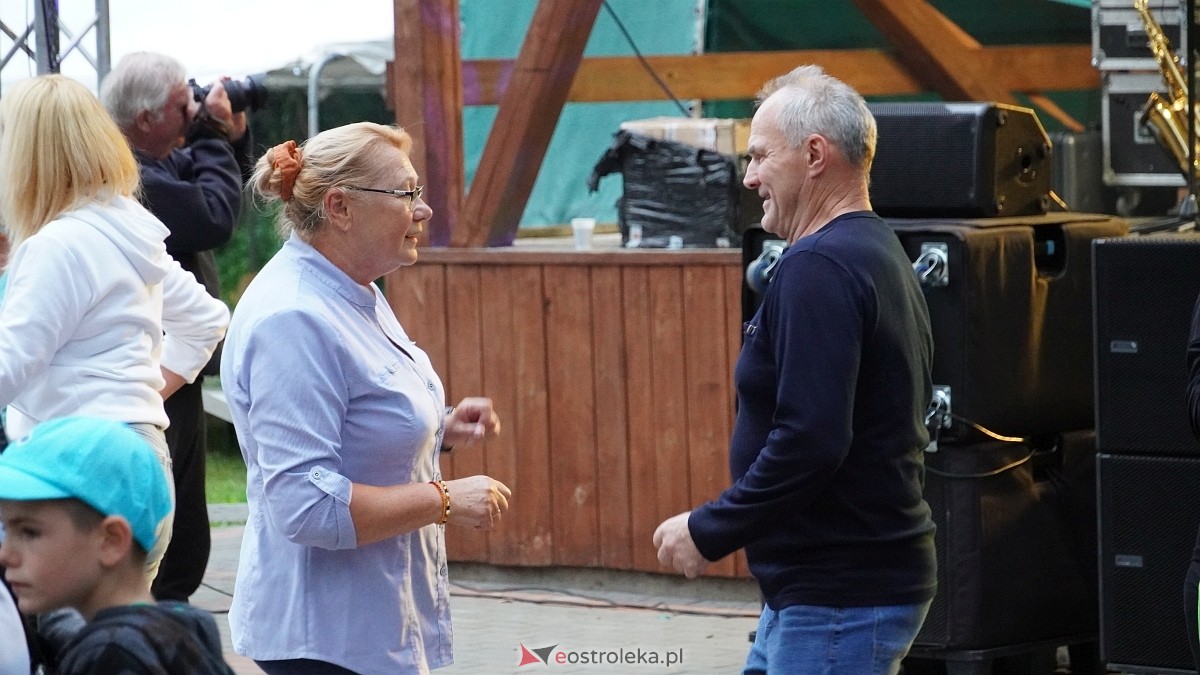 Zabawa pod gwiazdami w Święto Folkloru Kurpiowskiego [12.07.2025] - zdjęcie #11 - eOstroleka.pl