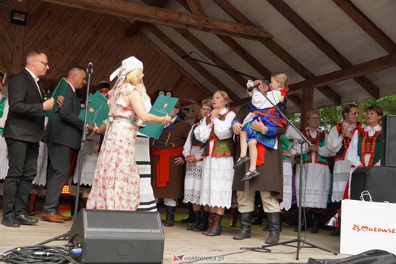 Święto Folkloru Kurpiowskiego w Zawadach [13.07.2025] - zdjęcie #116 - eOstroleka.pl