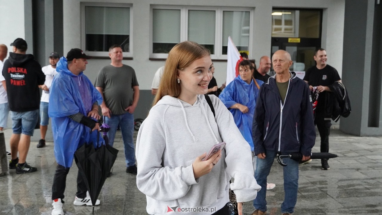 Stop imigacji - protest w Ostrołęce [19.07.2025] - zdjęcie #138 - eOstroleka.pl