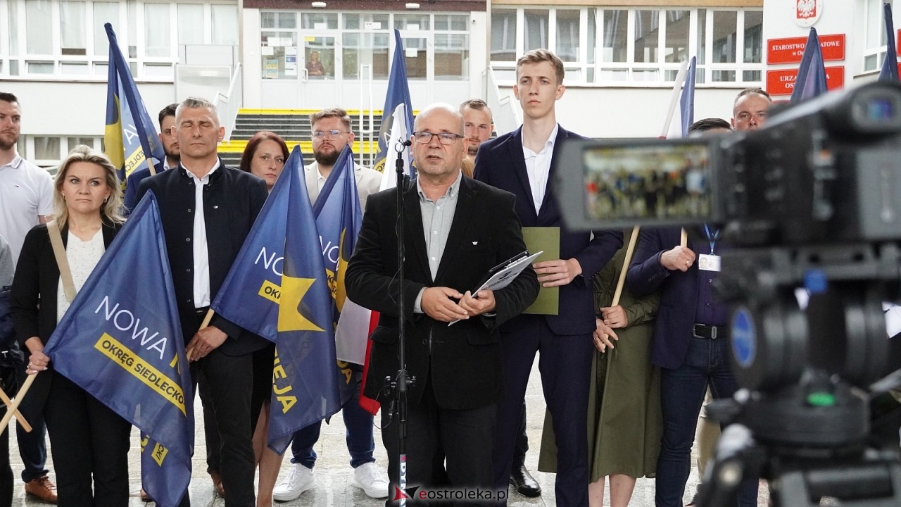 Stop imigacji - protest w Ostrołęce [19.07.2025] - zdjęcie #113 - eOstroleka.pl