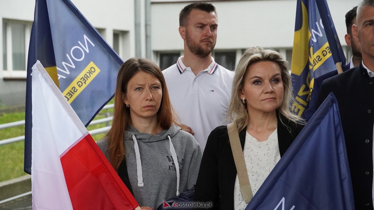 Stop imigacji - protest w Ostrołęce [19.07.2025] - zdjęcie #107 - eOstroleka.pl