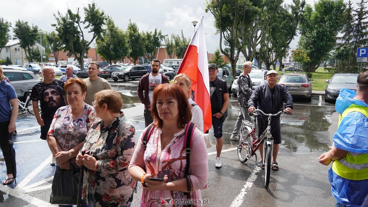 Stop imigacji - protest w Ostrołęce [19.07.2025] - zdjęcie #59 - eOstroleka.pl