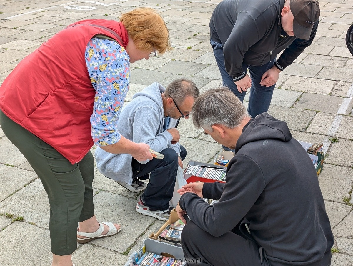 Pchli Targ w Ostrołęce [19.07.225] - zdjęcie #19 - eOstroleka.pl