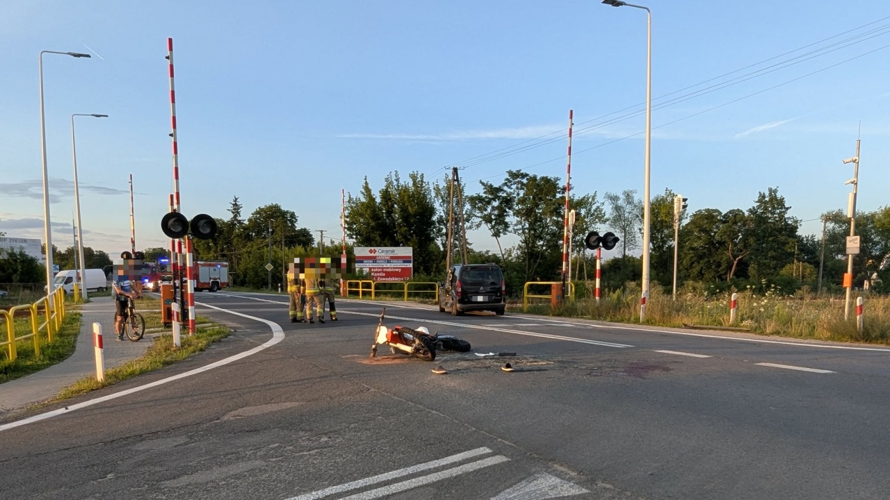 Wypadek przy Warszawskiej w Ostrołęce [20.07.2025] - zdjęcie #4 - eOstroleka.pl