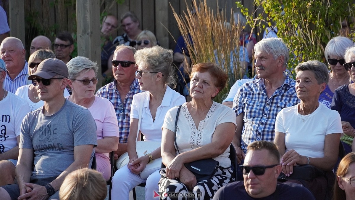 Koncert Roberta Prusińskiego w tężni w Rzekuniu [20.07.225] - zdjęcie #67 - eOstroleka.pl