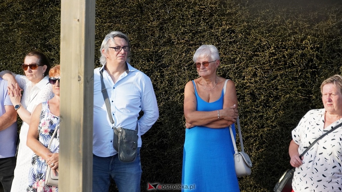 Koncert Roberta Prusińskiego w tężni w Rzekuniu [20.07.225] - zdjęcie #56 - eOstroleka.pl