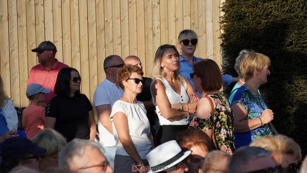 Koncert Roberta Prusińskiego w tężni w Rzekuniu [20.07.225] - zdjęcie #13 - eOstroleka.pl