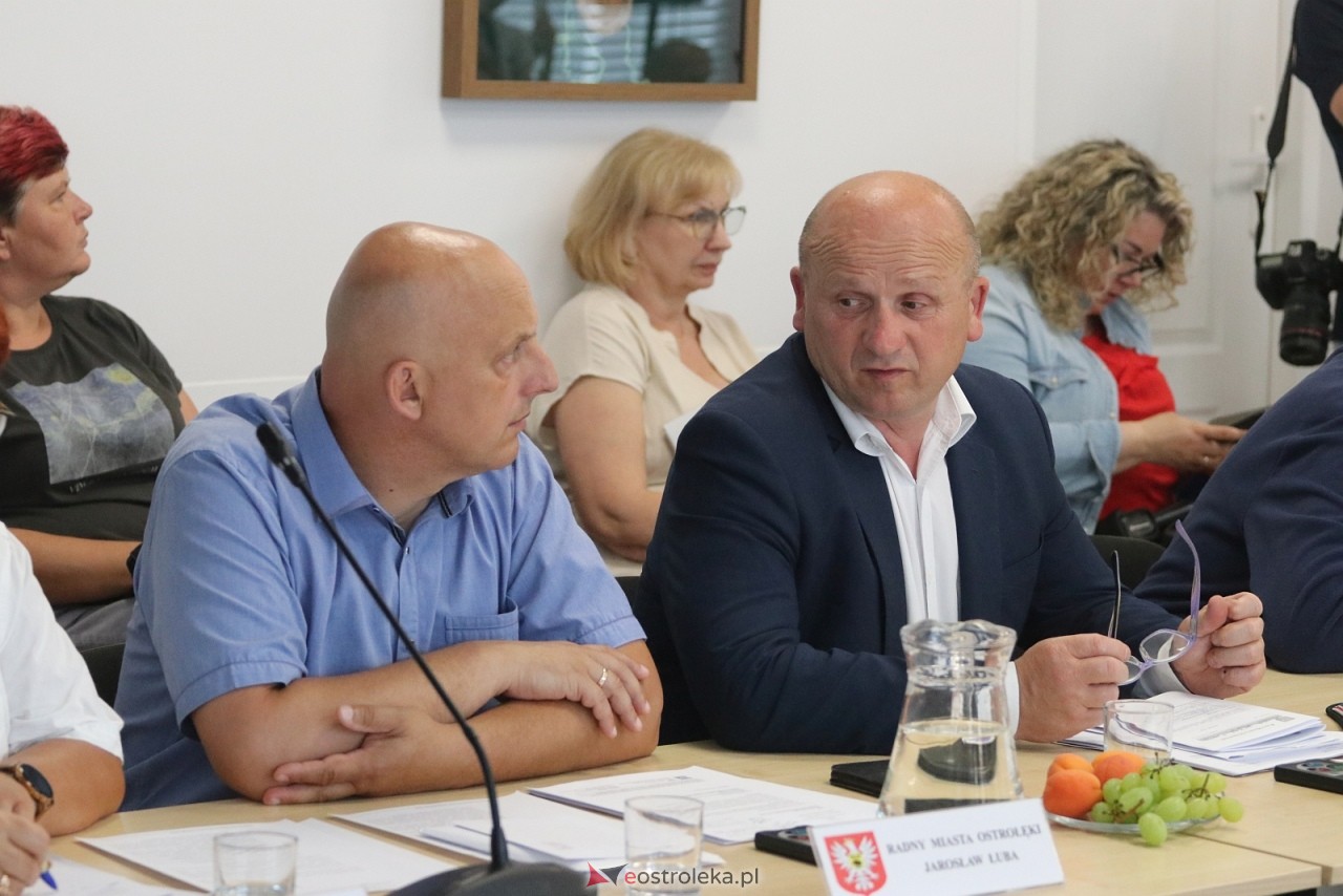 Podpisanie umowy na budowę obwodnicy Ostrołęki wraz z mostem [21.07.2025] - zdjęcie #26 - eOstroleka.pl