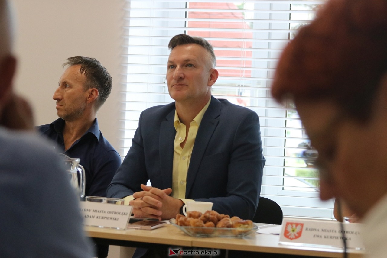 Podpisanie umowy na budowę obwodnicy Ostrołęki wraz z mostem [21.07.2025] - zdjęcie #18 - eOstroleka.pl