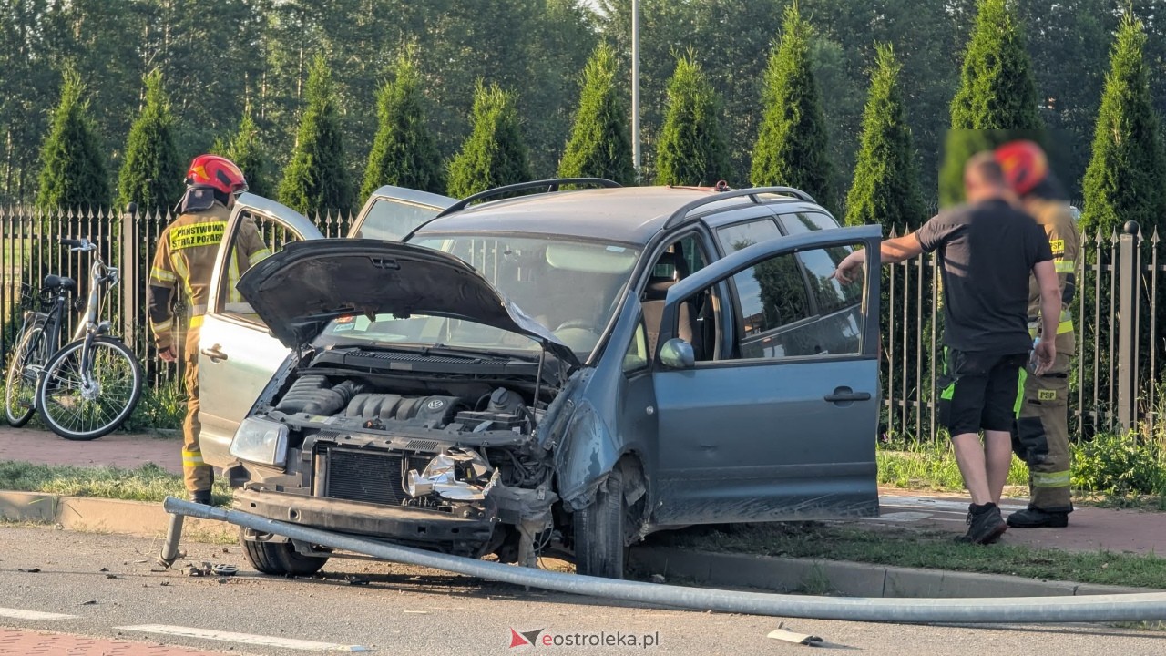 Wypadek w Drężewie [21.07.2025] - zdjęcie #10 - eOstroleka.pl