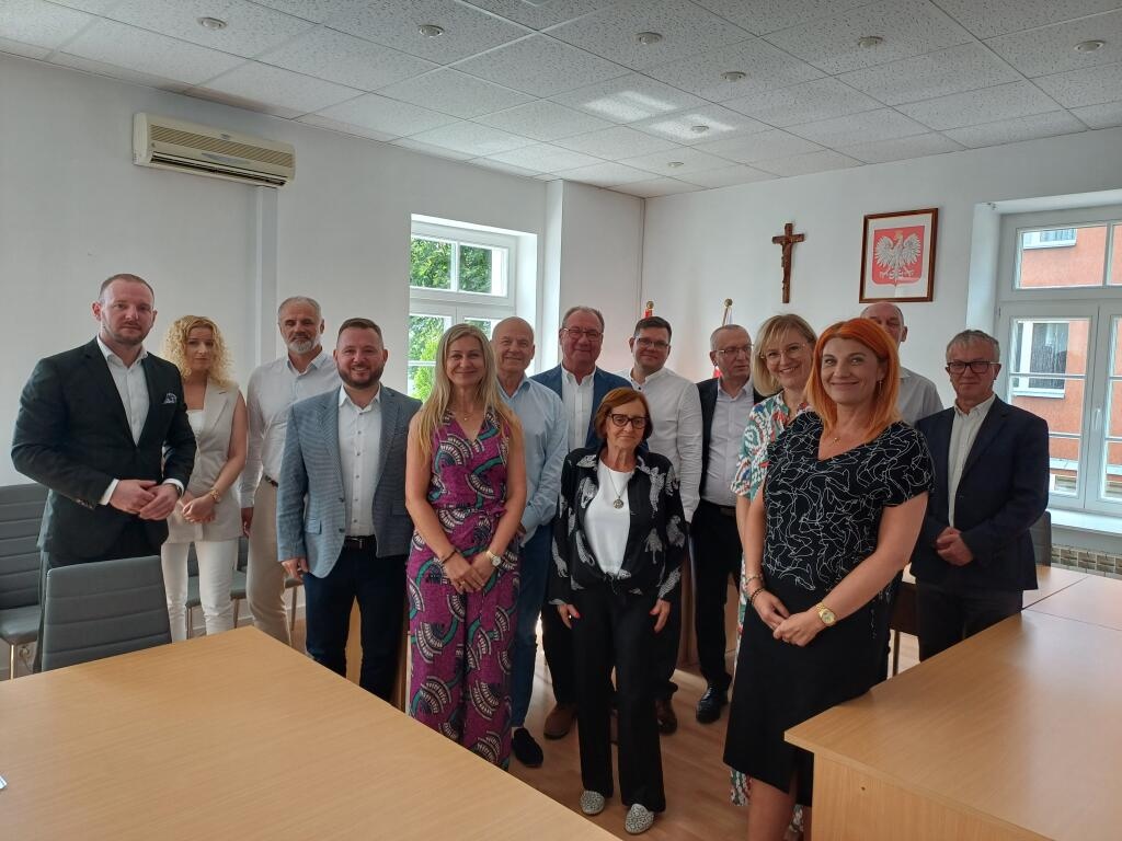 Nowy skład Powiatowej Rady Rynku Pracy [23.07.2025] - zdjęcie #1 - eOstroleka.pl