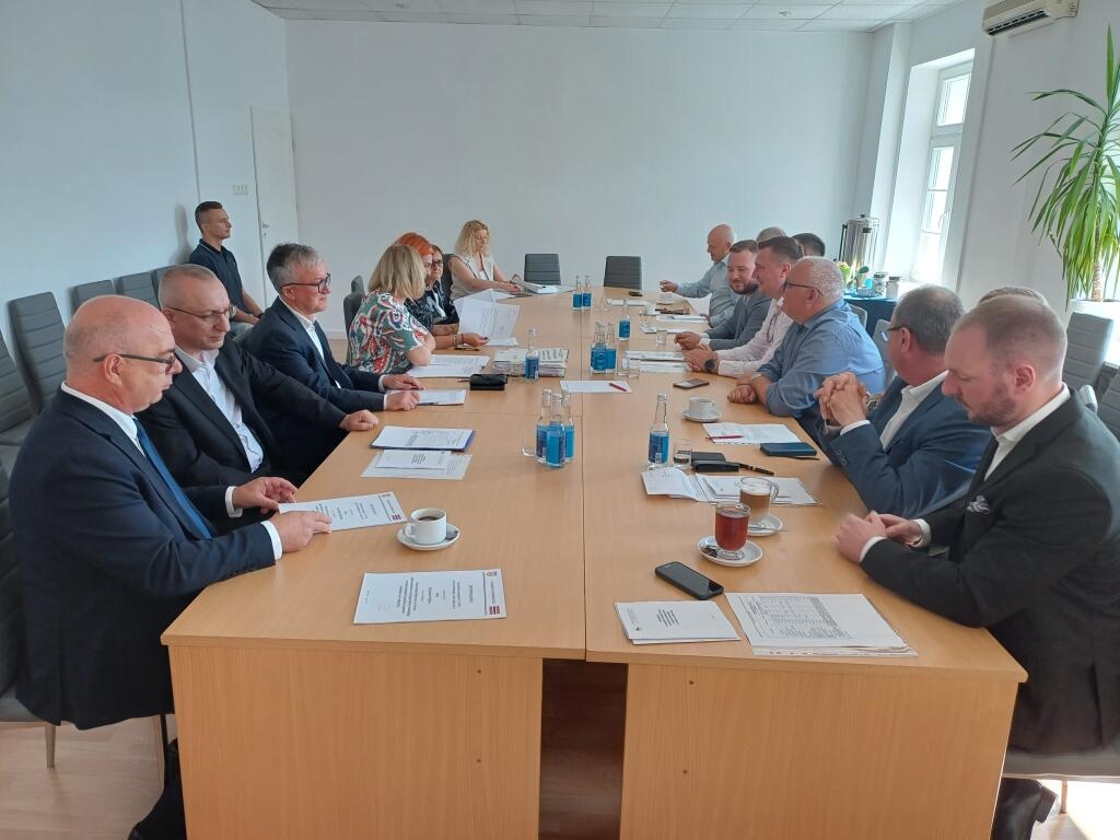 Nowy skład Powiatowej Rady Rynku Pracy [23.07.2025] - zdjęcie #12 - eOstroleka.pl