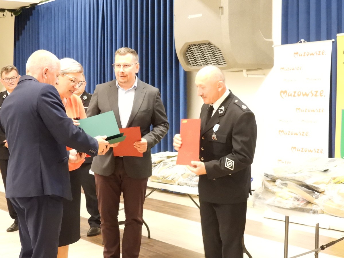 Nowy Sprzęt dla Strażaków z Gminy Łyse [22.07.2025] - zdjęcie #2 - eOstroleka.pl