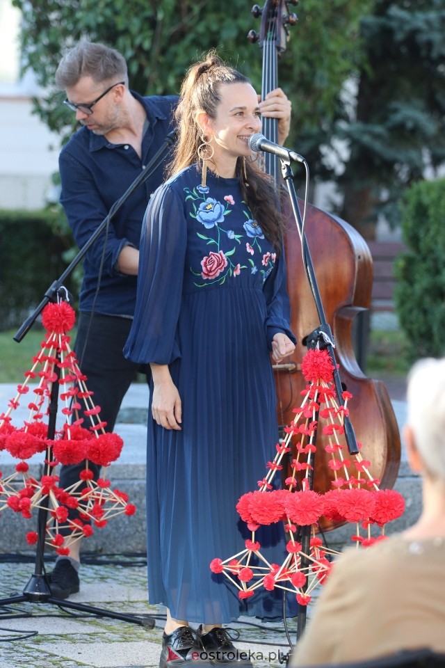 Art Czwartek - Chłopcy kontra Basia [24.07.2025] - zdjęcie #25 - eOstroleka.pl