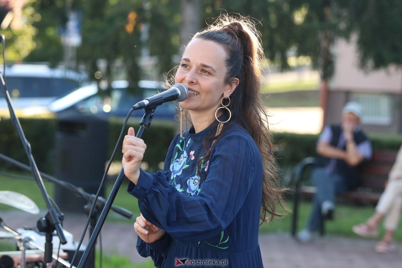 Art Czwartek - Chłopcy kontra Basia [24.07.2025] - zdjęcie #9 - eOstroleka.pl