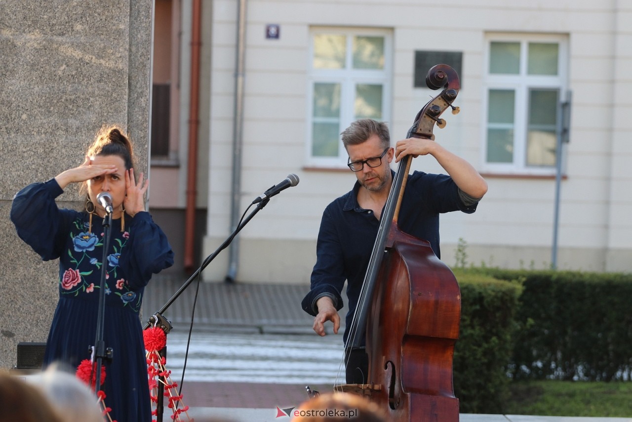 Art Czwartek - Chłopcy kontra Basia [24.07.2025] - zdjęcie #4 - eOstroleka.pl