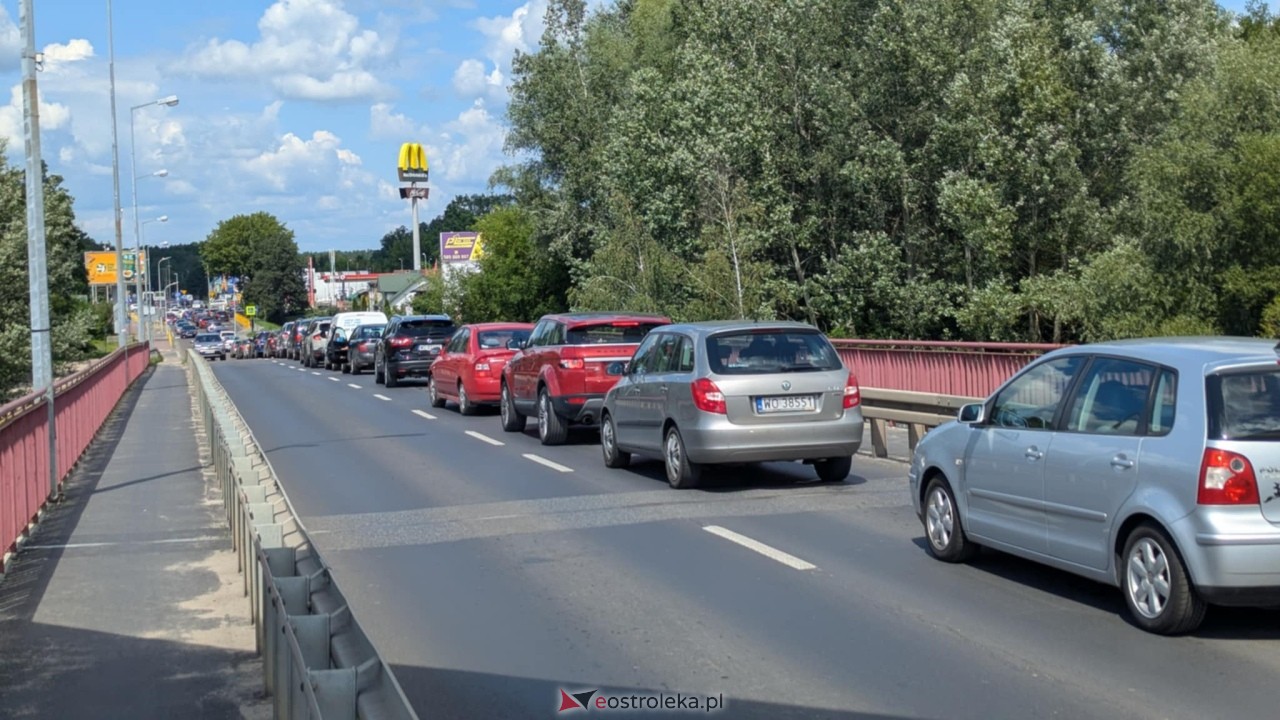 Wypadek na Stacha Konwy w Ostrołęce [26.07.2025] - zdjęcie #9 - eOstroleka.pl