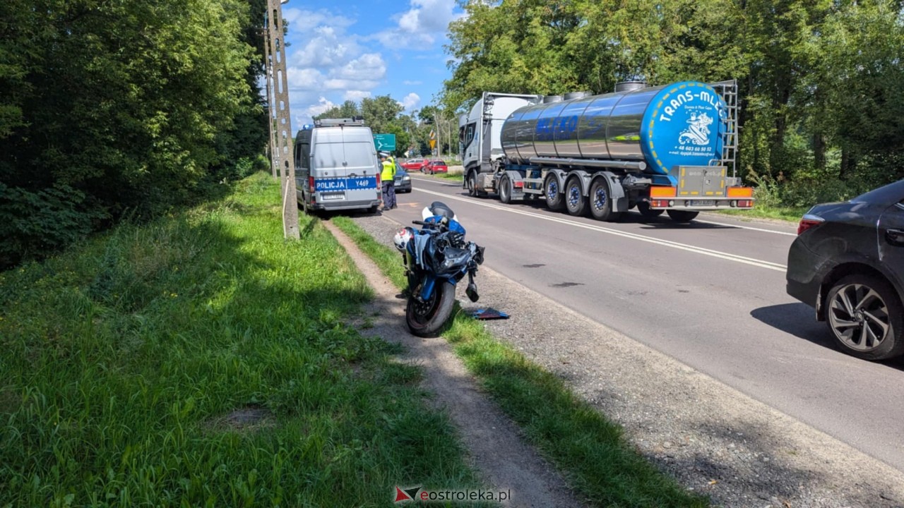 Wypadek na Stacha Konwy w Ostrołęce [26.07.2025] - zdjęcie #2 - eOstroleka.pl