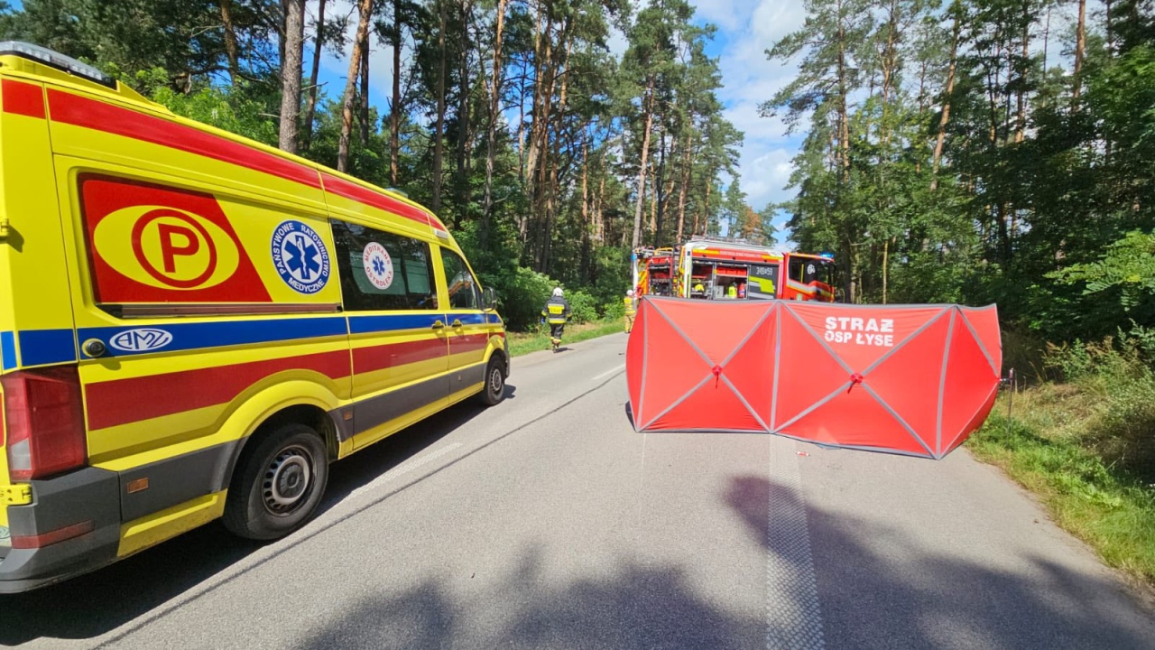 Wypadek na trasie Łyse - Wejdo [26.07.2025] - zdjęcie #18 - eOstroleka.pl