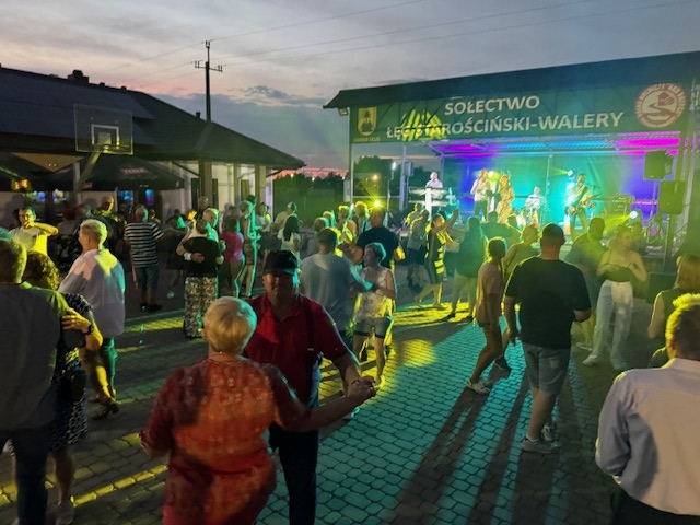 Potańcówka #weWsiObok w Łęgu Starościńskim [26.07.2025] - zdjęcie #8 - eOstroleka.pl