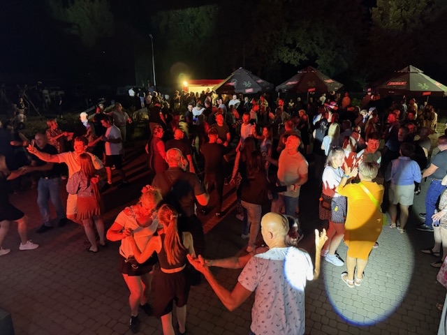 Potańcówka #weWsiObok w Łęgu Starościńskim [26.07.2025] - zdjęcie #2 - eOstroleka.pl