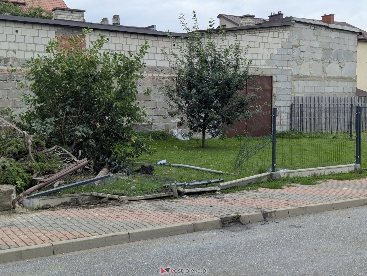Wypadek na ulicy Kaczyńskiej w Ostrolęce [29.07.2025] - zdjęcie #7 - eOstroleka.pl