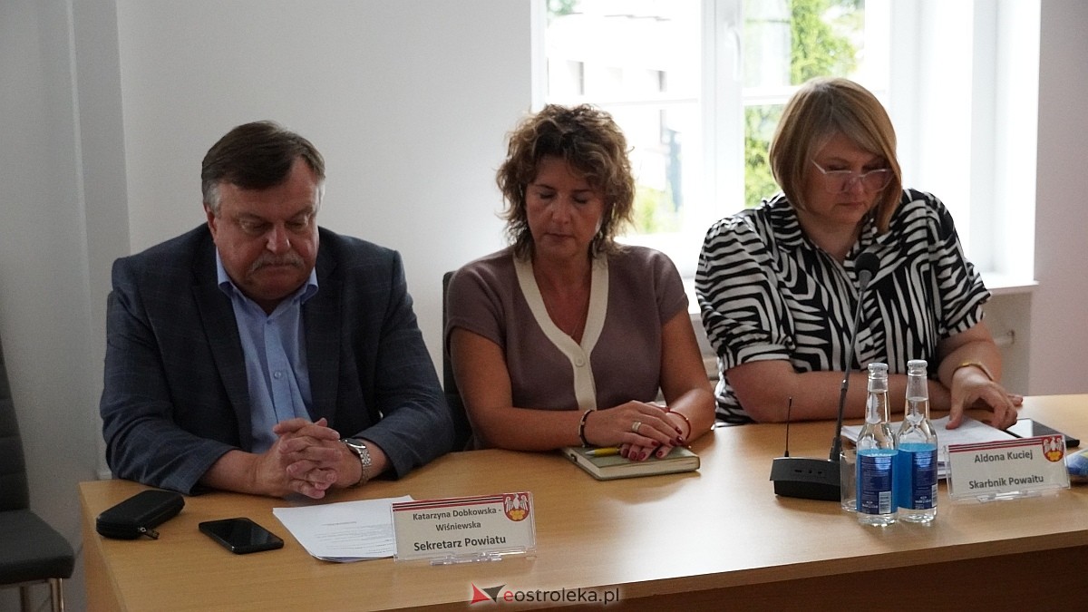 XVII sesja Rady Powiatu w Ostrołęce [29.07.2025] - zdjęcie #7 - eOstroleka.pl