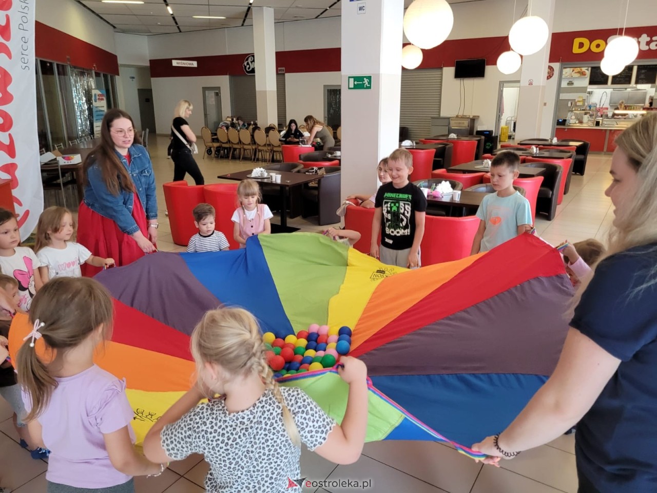 Kreatywne Lato w Mieście - cykl warsztatów dla dzieci [31.07.2025] - zdjęcie #16 - eOstroleka.pl