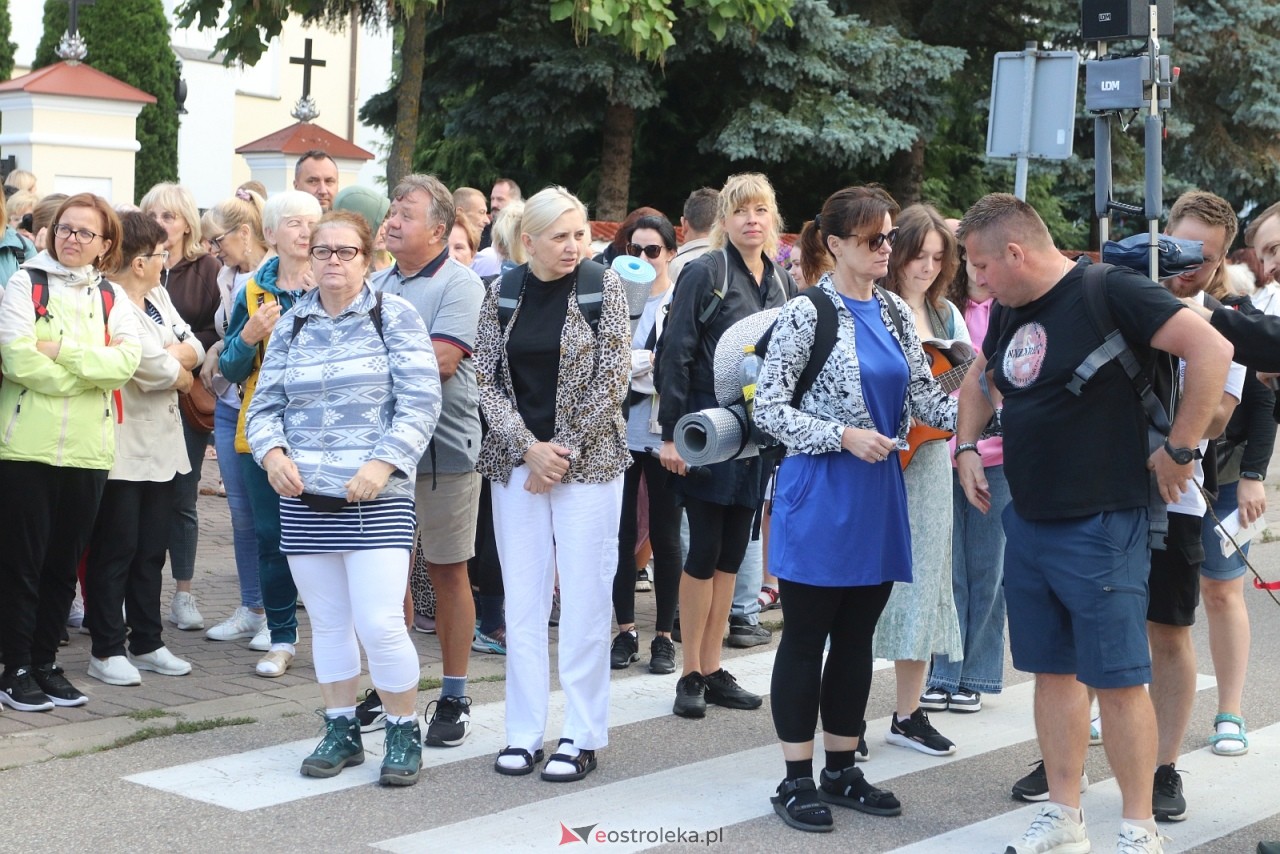 Pielgrzymka na Jasną Górę 2025 [01.08.2025] - zdjęcie #104 - eOstroleka.pl