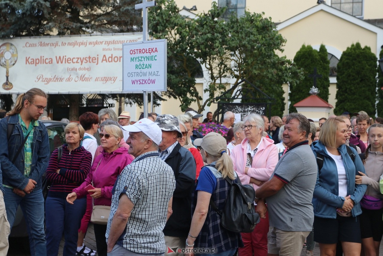 Pielgrzymka na Jasną Górę 2025 [01.08.2025] - zdjęcie #101 - eOstroleka.pl