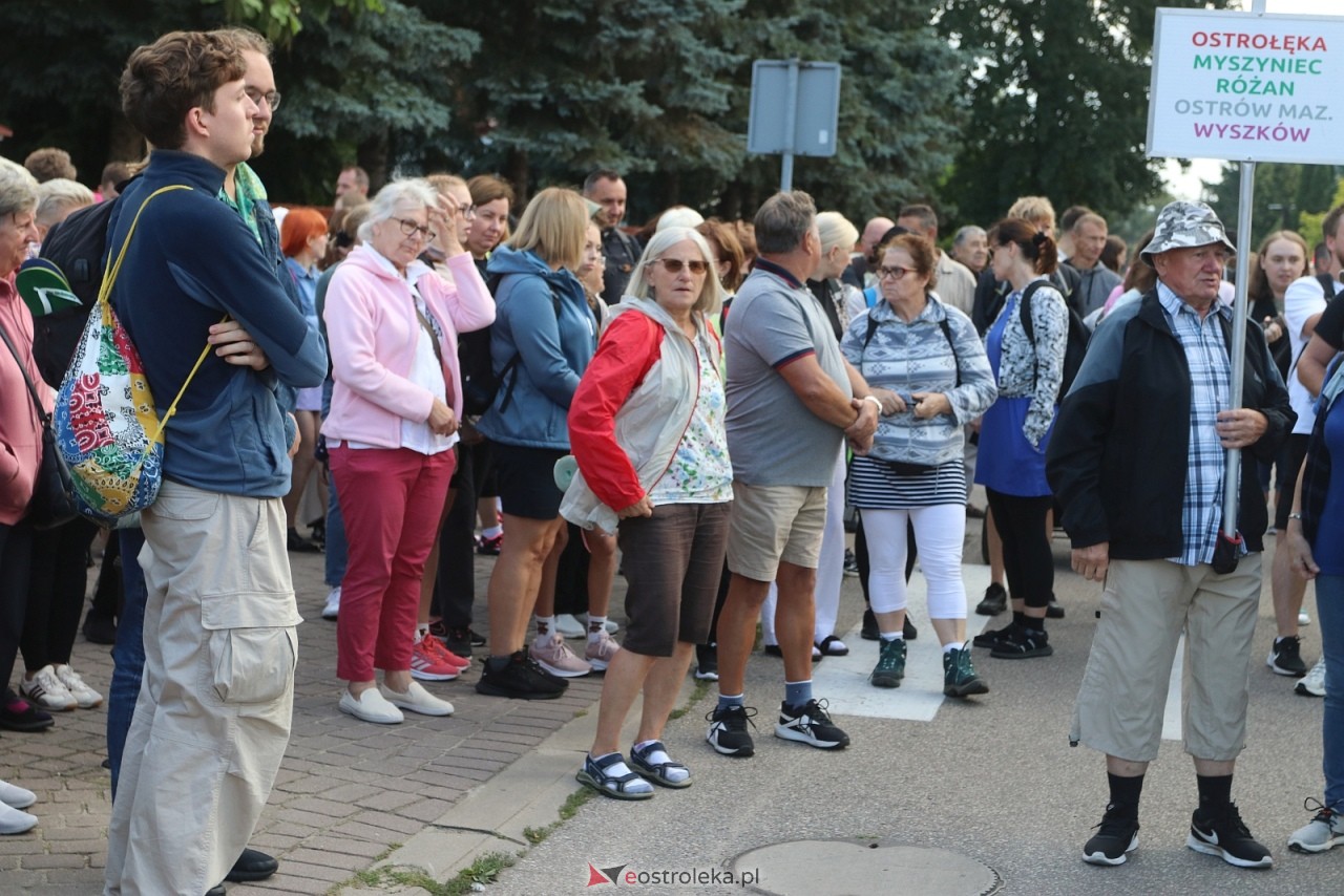 Pielgrzymka na Jasną Górę 2025 [01.08.2025] - zdjęcie #93 - eOstroleka.pl
