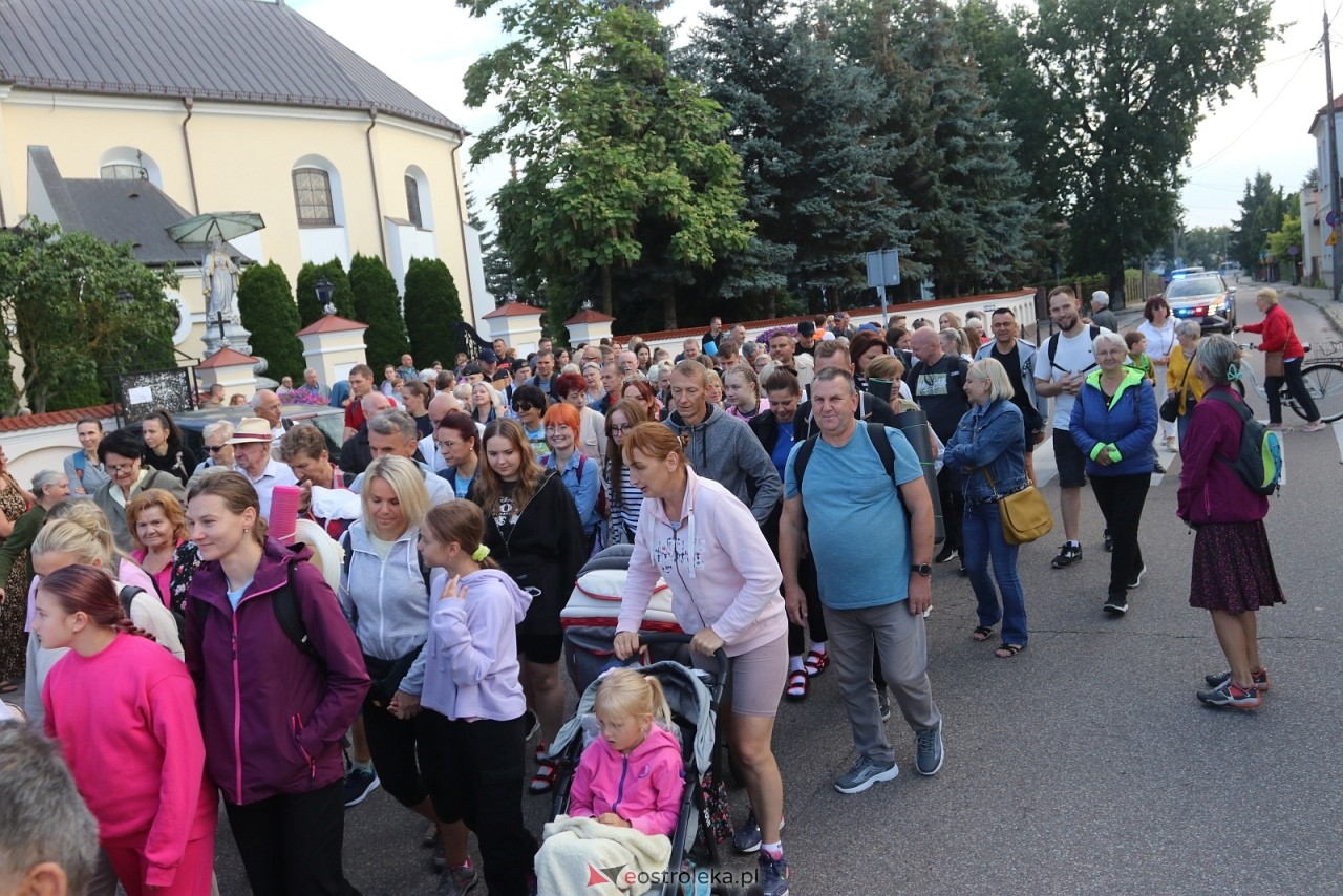Pielgrzymka na Jasną Górę 2025 [01.08.2025] - zdjęcie #67 - eOstroleka.pl