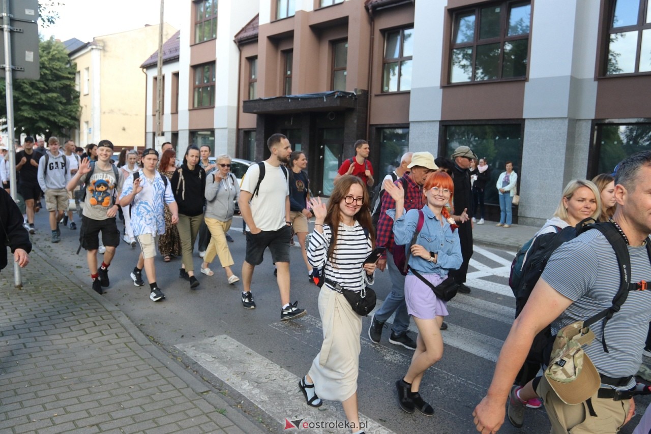 Pielgrzymka na Jasną Górę 2025 [01.08.2025] - zdjęcie #34 - eOstroleka.pl