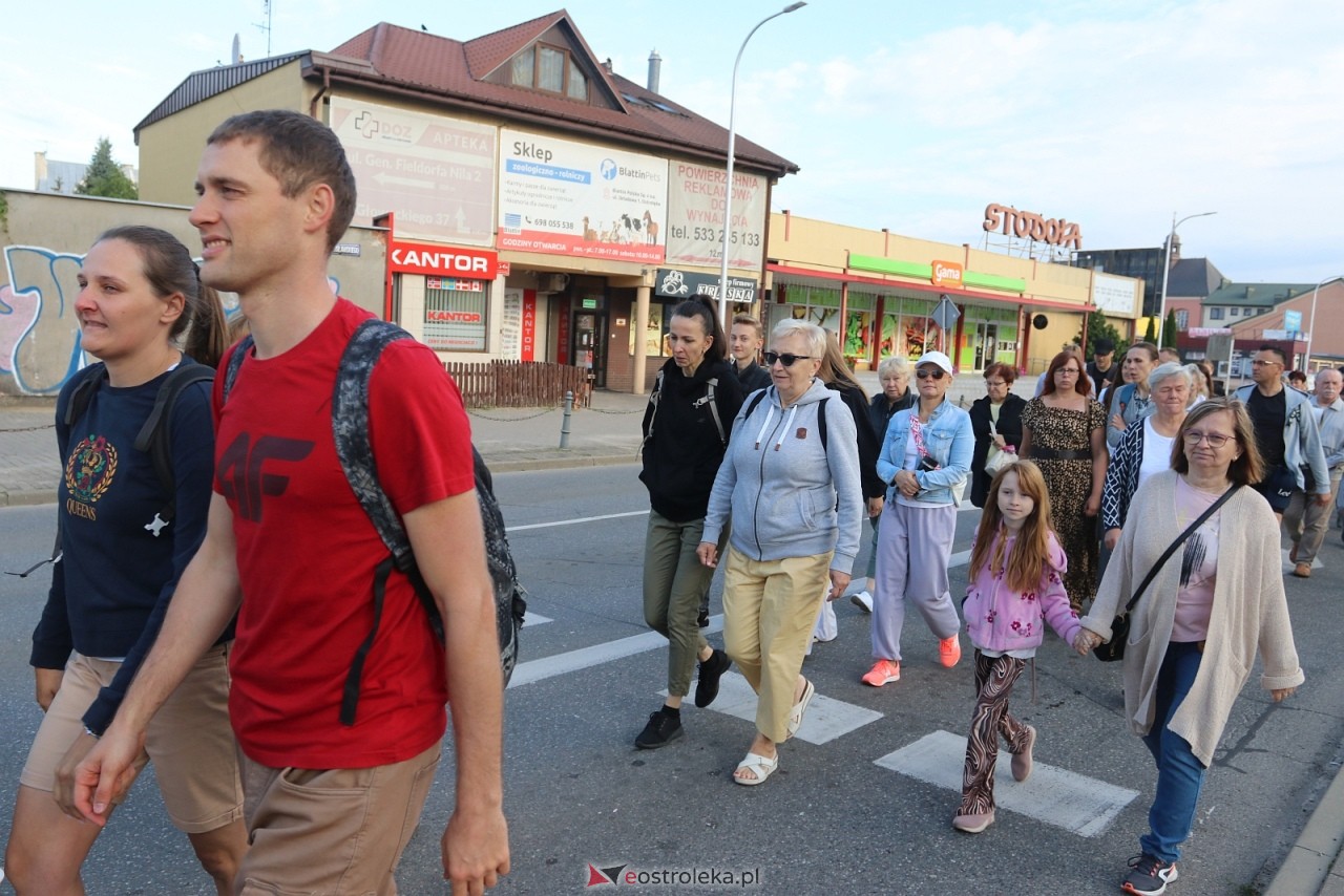 Pielgrzymka na Jasną Górę 2025 [01.08.2025] - zdjęcie #4 - eOstroleka.pl
