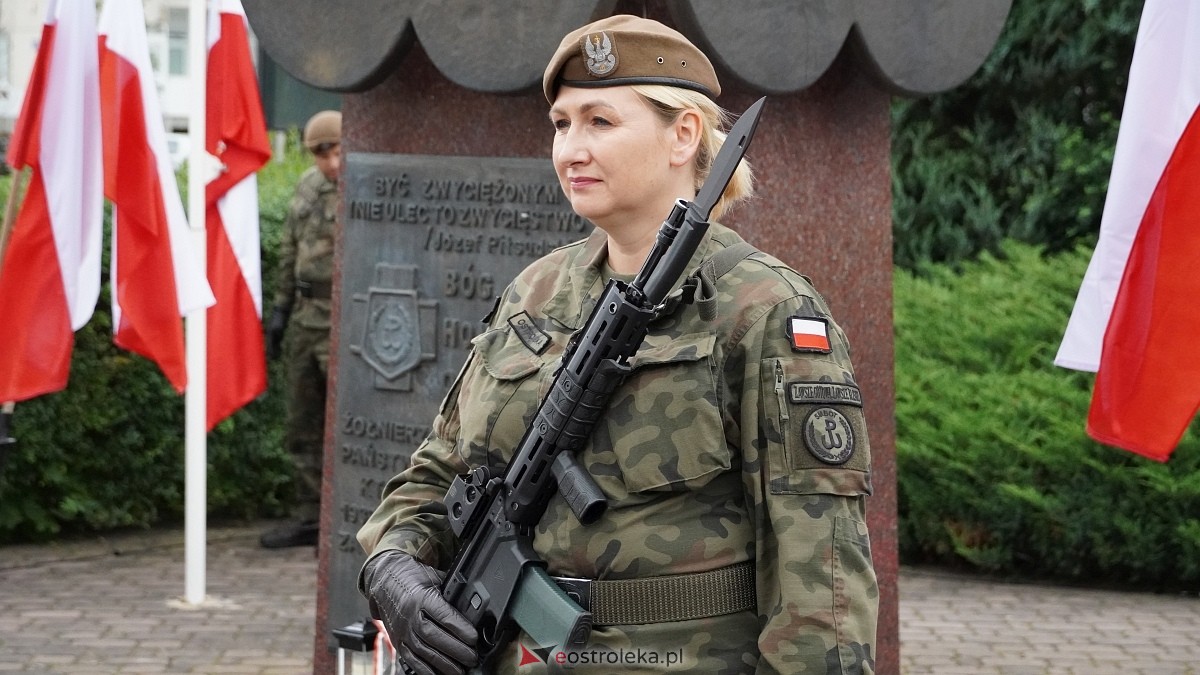 Godzina W i hołd dla Powstańców Warszawy w Ostrołęce [01.08.2025] - zdjęcie #165 - eOstroleka.pl