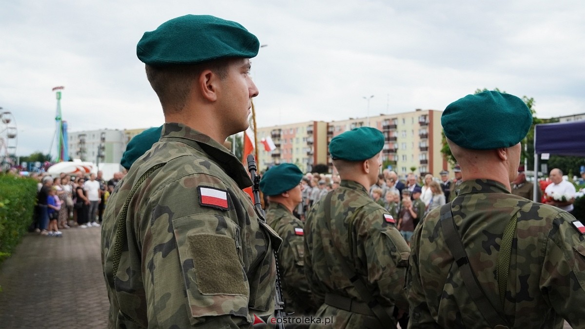 Godzina W i hołd dla Powstańców Warszawy w Ostrołęce [01.08.2025] - zdjęcie #158 - eOstroleka.pl